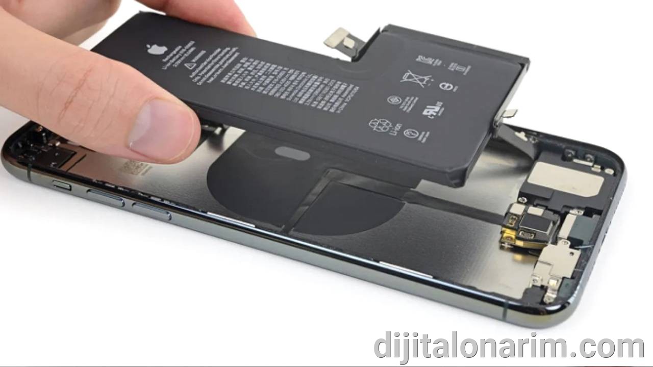 iPhone 15 Pro Orjinal Batarya